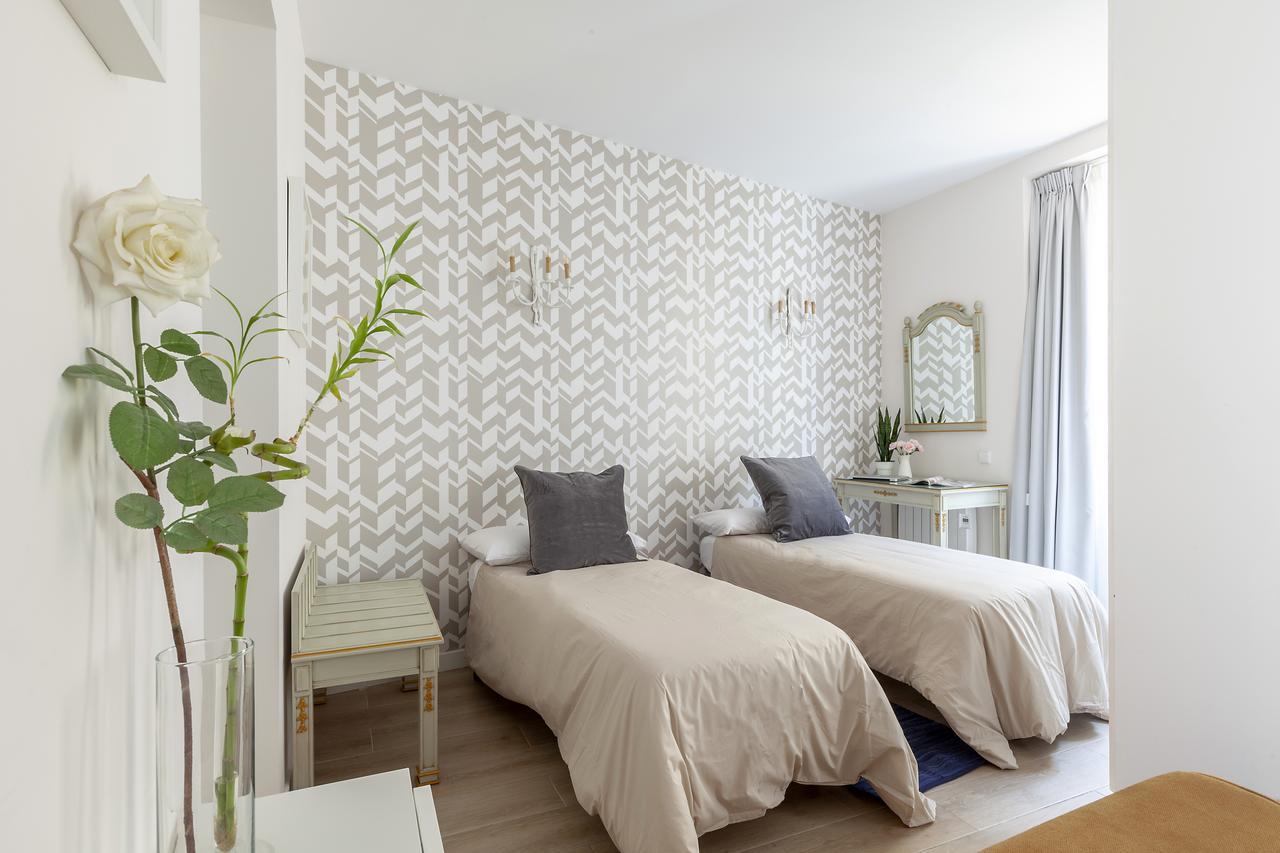 Apartamento Smile Sol Мадрид Екстериор снимка